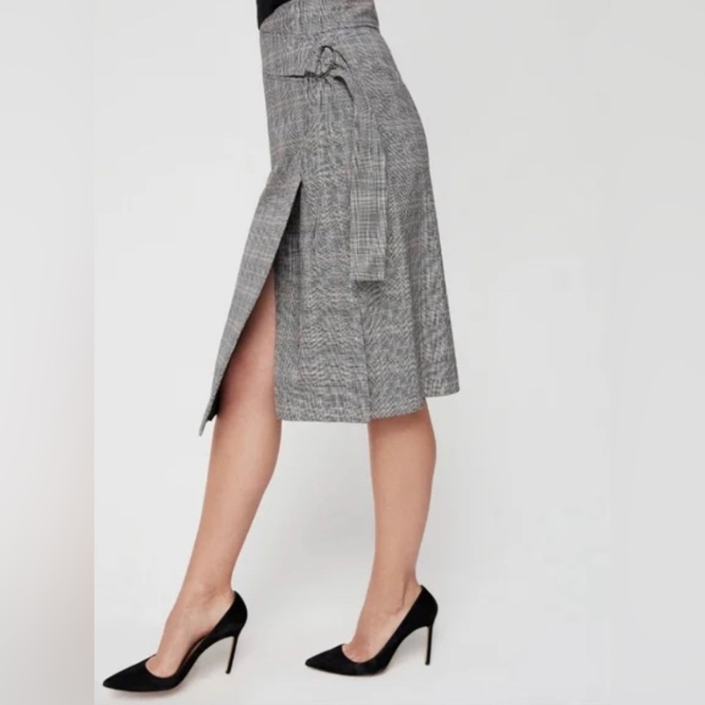 Aritzia Babaton Cosway Asymmetrical Plaid Check Wrap Gray Midi Skirt Sz 6